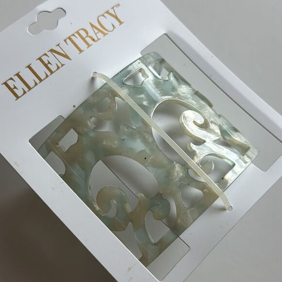 Nwt Ellen Tracy abalone shell filigree cut out bracelet cuff - Picture 2 of 7